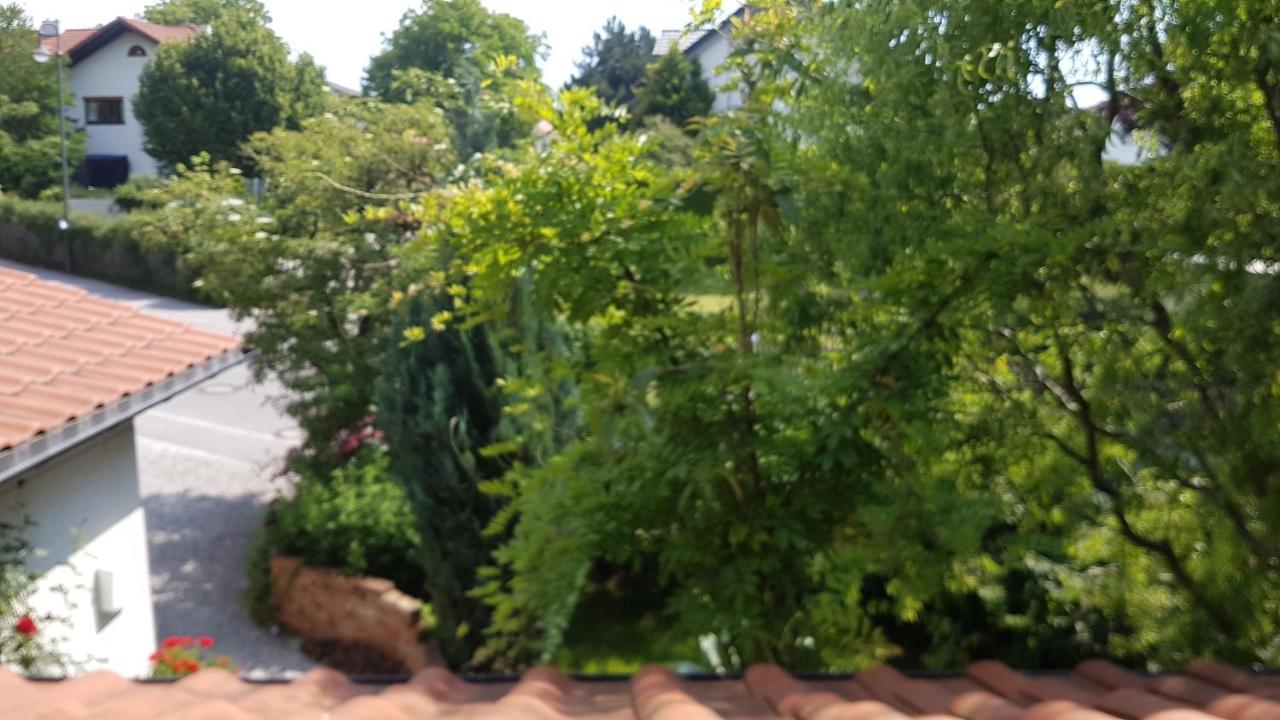 Gastezimmer Nahe Wesslinger See Exterior foto